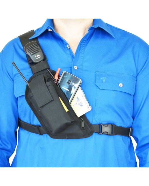 Two Ants Trap Jaw Right Black - Enclosed Two Way Radio Phone Chest Holster with Zipper Pocket